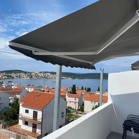 Apartment Rozi